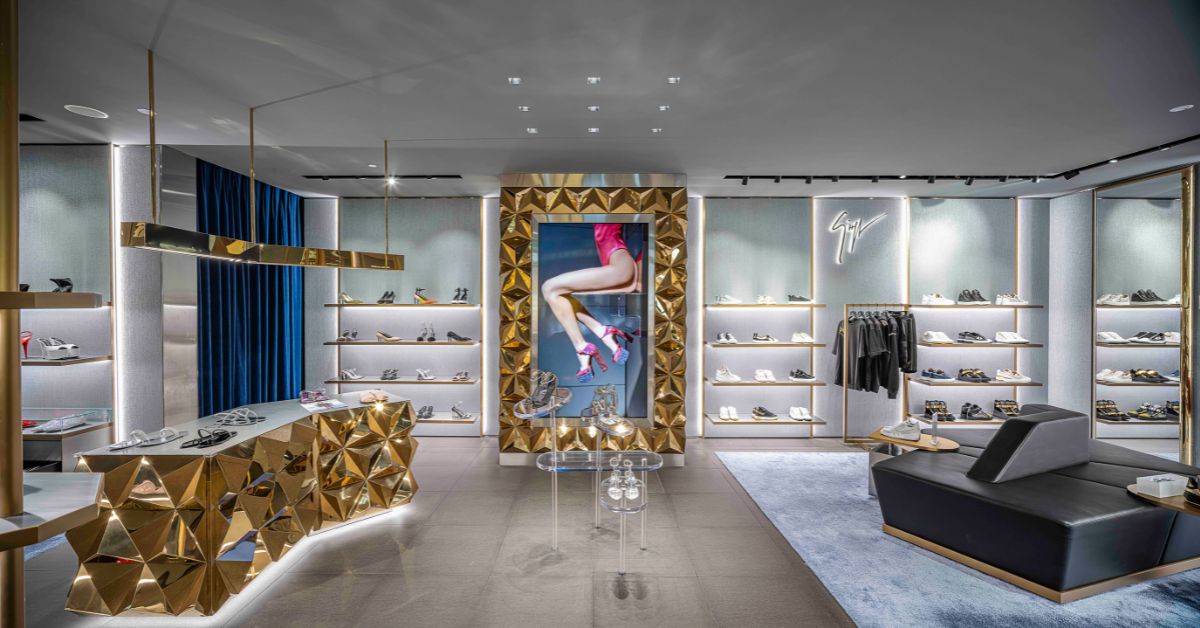 Giuseppe zanotti store near 2024 me